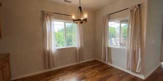 5 bedroom home with attached 3 car garage in Winchester Gallery 26