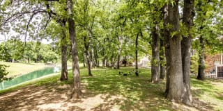 WatersEdge Denton Apartments Gallery 34