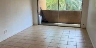 1101 W Macarthur Blvd Gallery 3