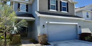 692 NE Turtleback Trail Gallery 1