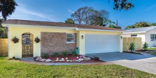 136 Valencia Drive Gallery 50
