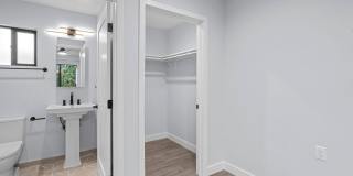 1518 1/4 Stearns Dr Gallery 13