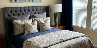 Queenston Manor Gallery 25