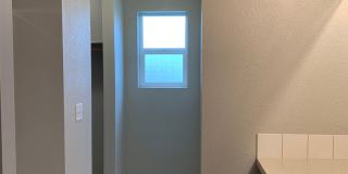 Beautiful new 3 bed 2 bath home in a quiet Star neighborhood. Gallery 15