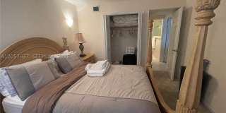 6339 Bay Club Dr Gallery 12