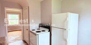 17137 Ontario Street Gallery 2