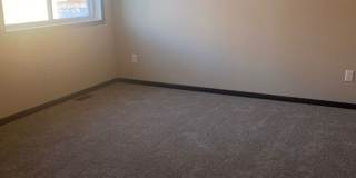 Modern 3 Bedroom Home with Garage & Fenced Yard for Rent! Gallery 5