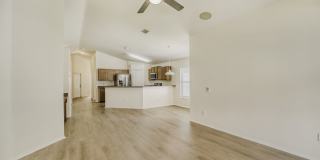 15518 Tanagerpark Way Gallery 18