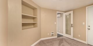 350 East Kelso Street Gallery 20