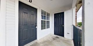 2 WEEKS FREE RENT + $1,095 + NEW STAINLESS STEEL APPLIANCES! Gallery 3