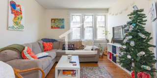 BEST Student Friendly Big Bed Near BU Campus ! Desirable Saint Paul Street!  Heat & HW Inc and Cat Friendly Gallery 5