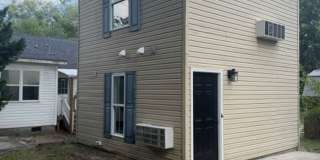 Renovated One Bedroom Stand Alone Apartment Gallery 1