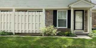 1412 Hidden Meadows Drive E Gallery 1