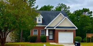 4 bedroom, 2.5 bathroom home! Available now! Gallery 1