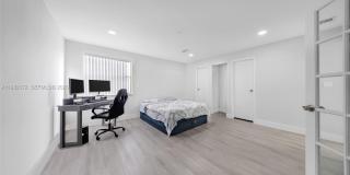 6637 NW 181st Ln Gallery 14