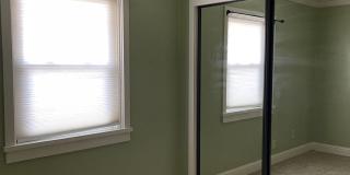 CHARMING 4 BED 2 BATH HOUSE NEAR DOWNTOWN Gallery 25