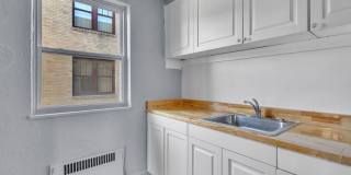 MANDERSON 17701 - R - BOSTON EDISON TOWERS LLC - 17701 MANDERSON DETROIT, MI 48230 Gallery 172