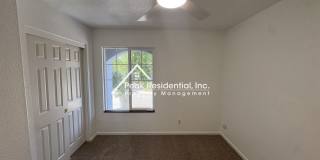 Great 4 Bd/2.5Ba Duplex with 1 Car Garage! Gallery 18