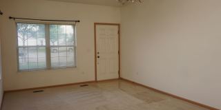 Beautiful and cozy 3 bedroom home with 2.1 bath Gallery 7