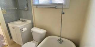 Quaint 1 Bed 1 Bath Home in Medford Gallery 6