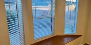 2 bedroom townhome in Phoenix Gallery 12
