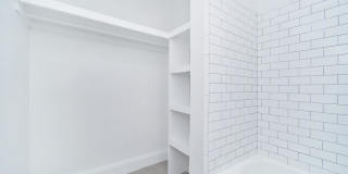 338 East 53rd Street Gallery 3