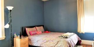 Spacious 3BR Near Coolidge Corner | 1,300 SF | Laundry On-Site | Cats OK | 9/1 Gallery 3