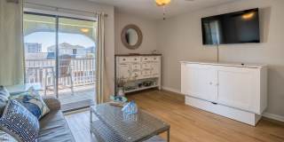 COZY,  FURNISHED OFF-SEAON MONTHLY RENTAL Gallery 7