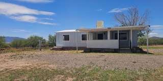 Quiet and comfortable just outside of Bisbee city limits Gallery 1