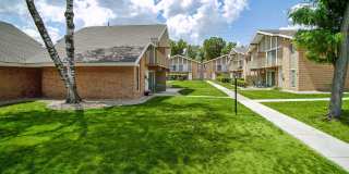 The Peak Apartments and Townhomes Gallery 18