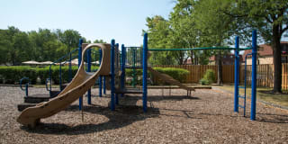 Glen Oaks Commons Gallery 19