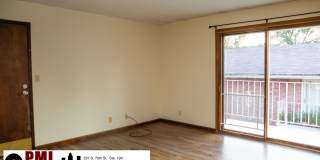 2 Bedroom and 1 Bathroom Apartment Available For Rent! Gallery 1