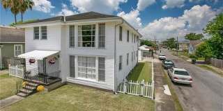 3326 Robert St Gallery 1