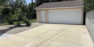 1725 Harding Avenue Gallery 22