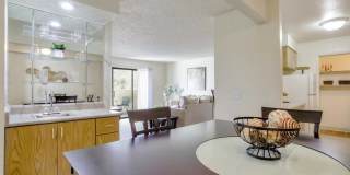 Summer Entrada Apartments Gallery 13