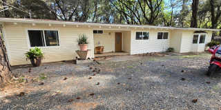 Spacious 4-Bedroom Home on Desirable Hillcrest Blvd in Colfax Gallery 1