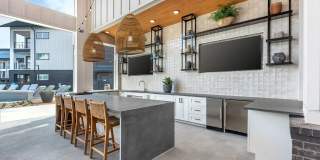 The Howard Gallery 6