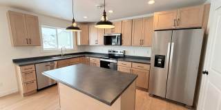 NEW CONSTRUCTION - 4 bdrm/ 2 1/2 bath Moorhead Home - Gallery 1