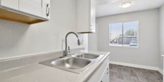 Mariposa Flats Gallery 60