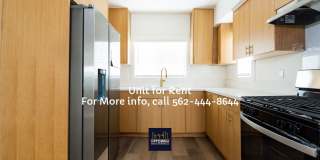 Townhome - 3 Bedrooms-2.0 Baths - Cudahy Gallery 6