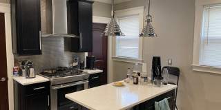 2 MONTHS FREE! NO FEE! LUXURY APT w. Laundry in Unit.  2 Parking Spots Inc.  Pet Friendly! Gallery 1
