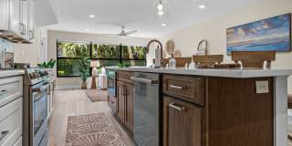 ***Ask about the TWO WEEKS FREE**LUXURY STUNNING REMODELED FURNISHED 3 BEDROOM\2 BATH CONDO FOR RENT IN HIGHLY-DESIRED PARK SHORE NAPLES ** Gallery 14