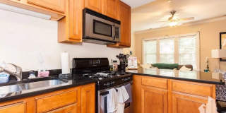 1516 W Waveland Gallery 4