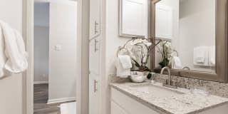 Amp at the Grid Gallery 25