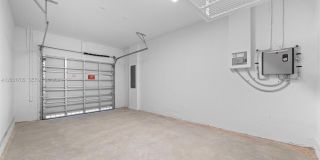 715 SE 15th St Gallery 8