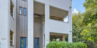 Urban Living - 4 Bedroom Jefferson Park Home Near Mile High Stadium Gallery 1