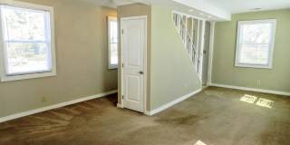 Come live at the Bay! Two Bedroom Willoughby Beach Cottage Available August 1st Gallery 6