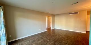 Condo for Rent in New Castle Gallery 6