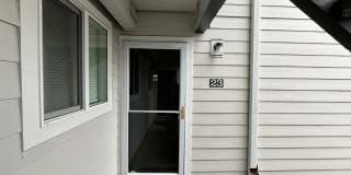 Updated 1st floor 1 X 1 Beaverton Condo! Close to Downtown Beaverton! Spacious & Open, Close to Nike & Intel Gallery 1