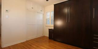 Comfort Meets Style in This Updated Kentwood Home Gallery 10